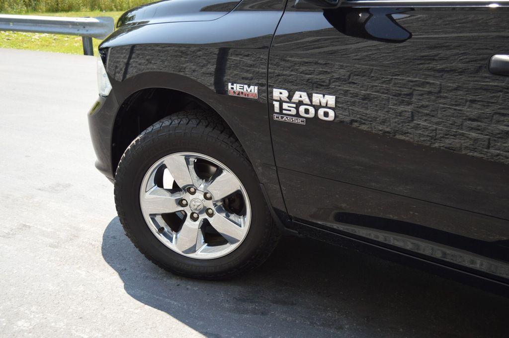 used 2019 Ram 1500 Classic car, priced at $27,989