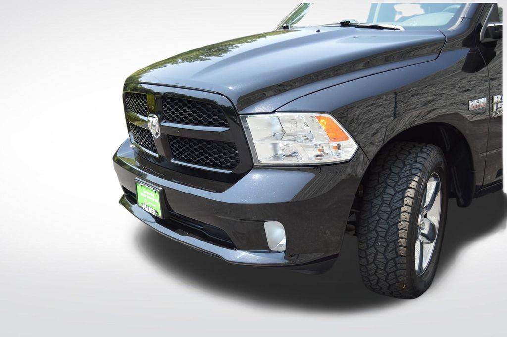 used 2019 Ram 1500 Classic car, priced at $27,989