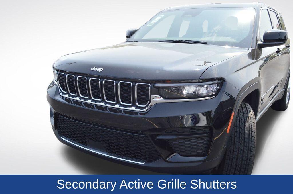 new 2025 Jeep Grand Cherokee car, priced at $41,211