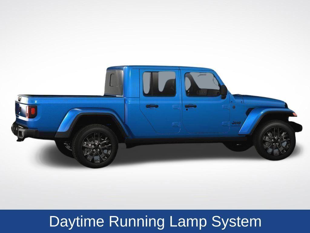 new 2025 Jeep Gladiator car, priced at $44,930