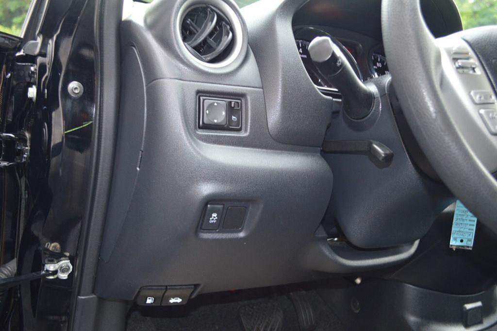 used 2017 Nissan Versa Note car, priced at $9,434