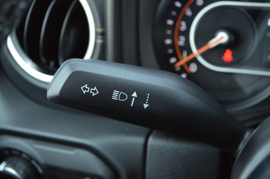 new 2025 Jeep Wrangler car, priced at $58,700