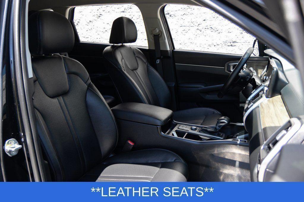 used 2022 Kia Sorento car, priced at $29,000