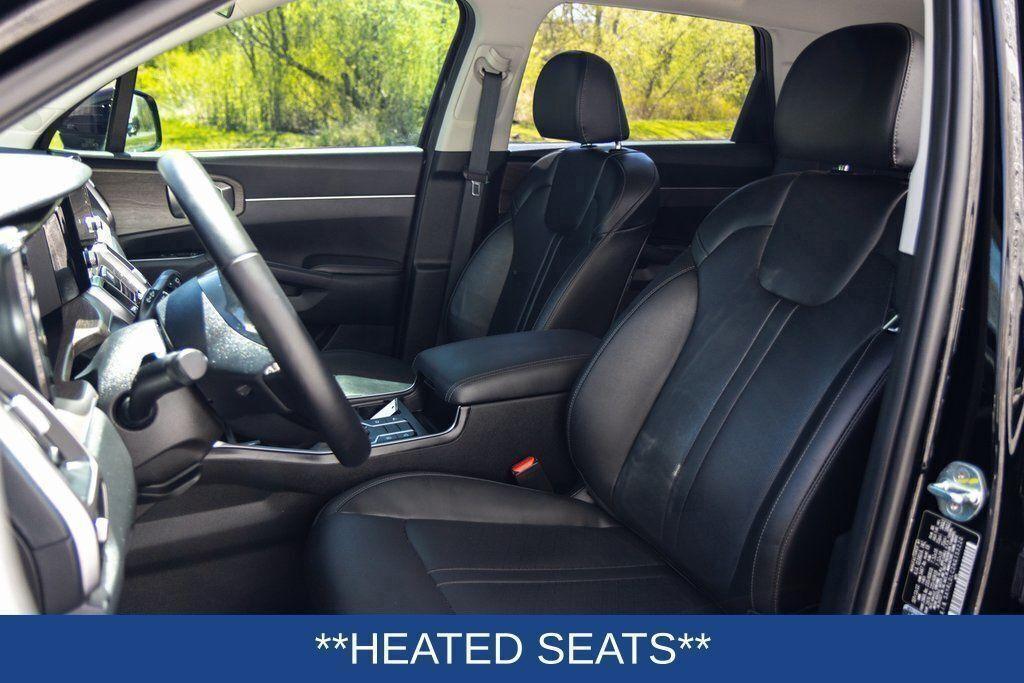 used 2022 Kia Sorento car, priced at $29,000