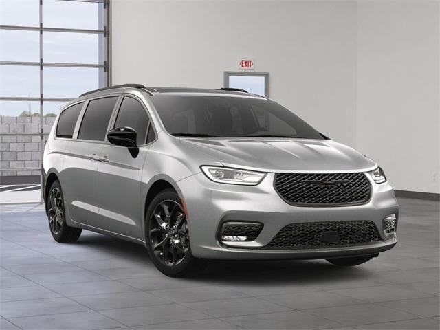 new 2024 Chrysler Pacifica car, priced at $52,942