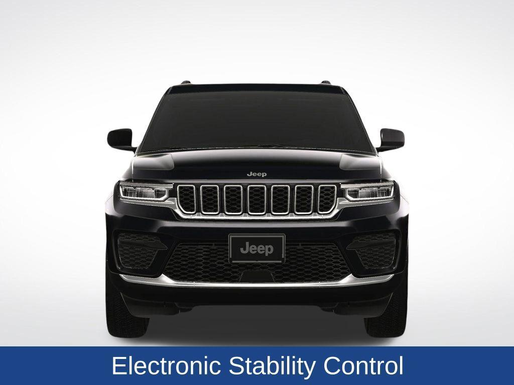 new 2025 Jeep Grand Cherokee car, priced at $42,358