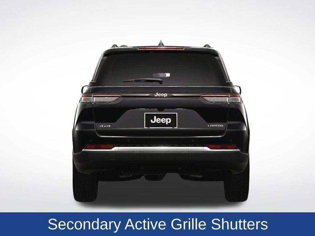 new 2025 Jeep Grand Cherokee car, priced at $41,954