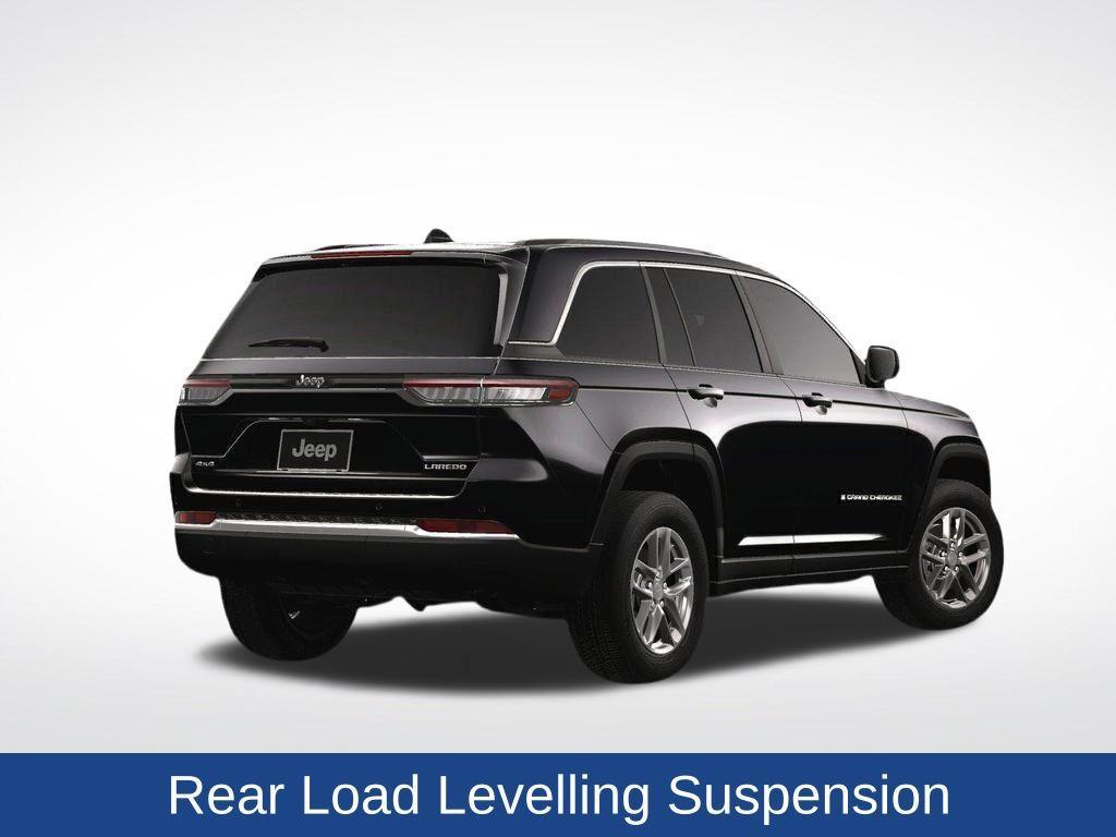 new 2025 Jeep Grand Cherokee car, priced at $42,358