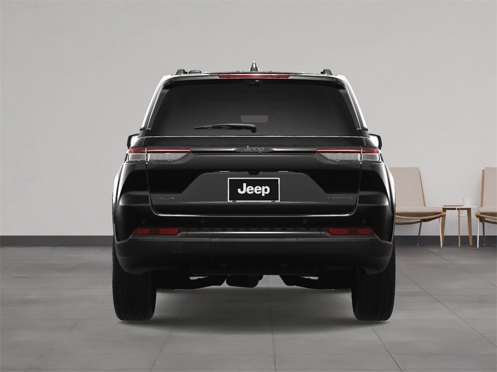 new 2025 Jeep Grand Cherokee car, priced at $50,890