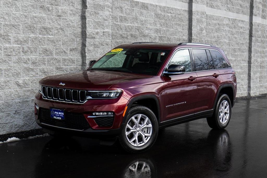 used 2022 Jeep Grand Cherokee car, priced at $35,998