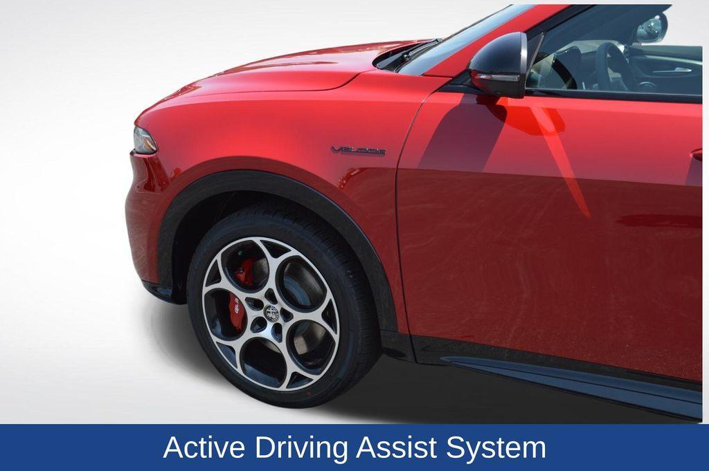 new 2025 Alfa Romeo Tonale car, priced at $47,130