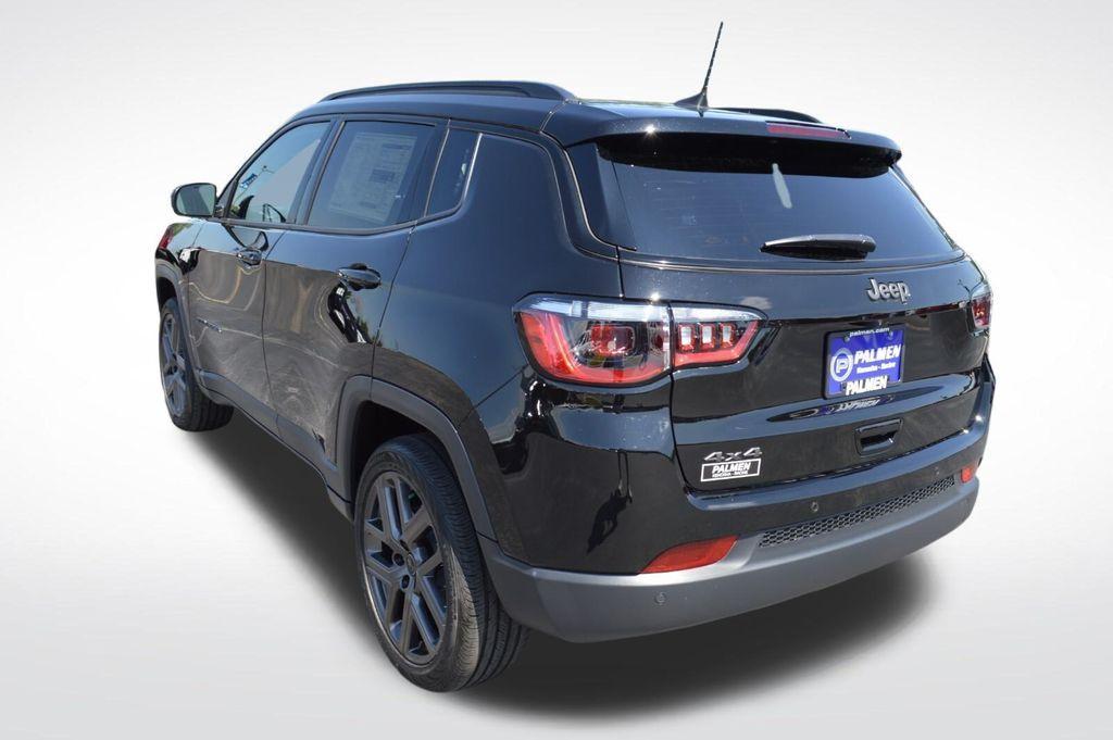 new 2025 Jeep Compass car, priced at $39,105