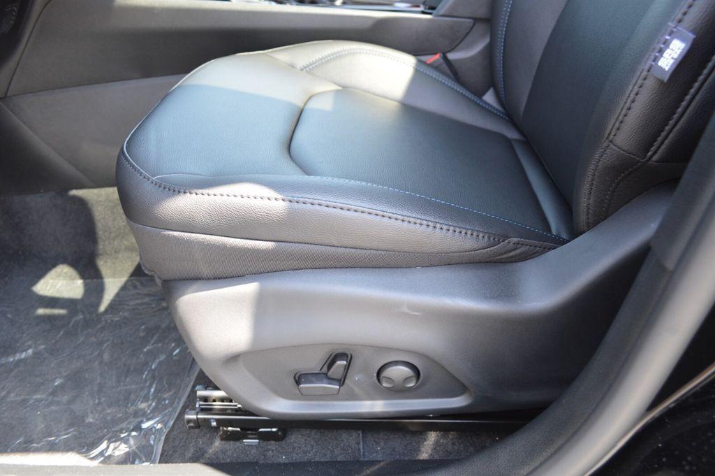 new 2025 Jeep Compass car, priced at $39,105