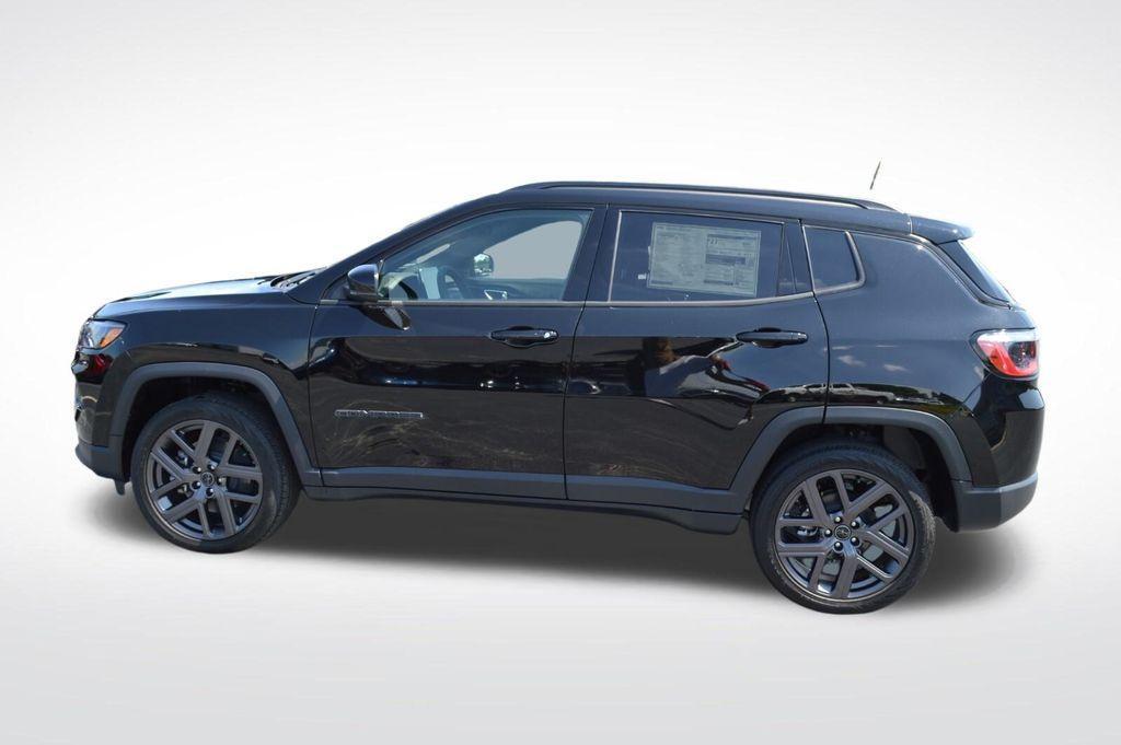new 2025 Jeep Compass car, priced at $39,105