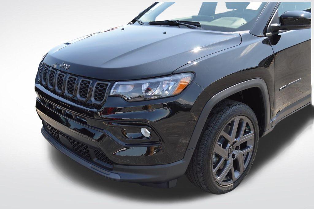 new 2025 Jeep Compass car, priced at $39,105