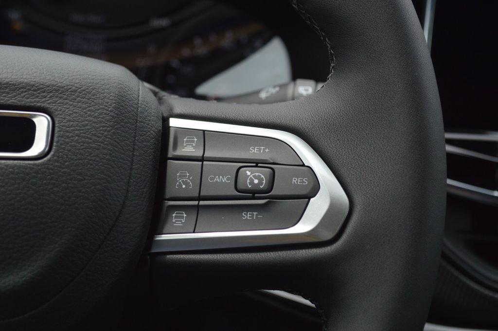 new 2025 Jeep Compass car, priced at $36,105