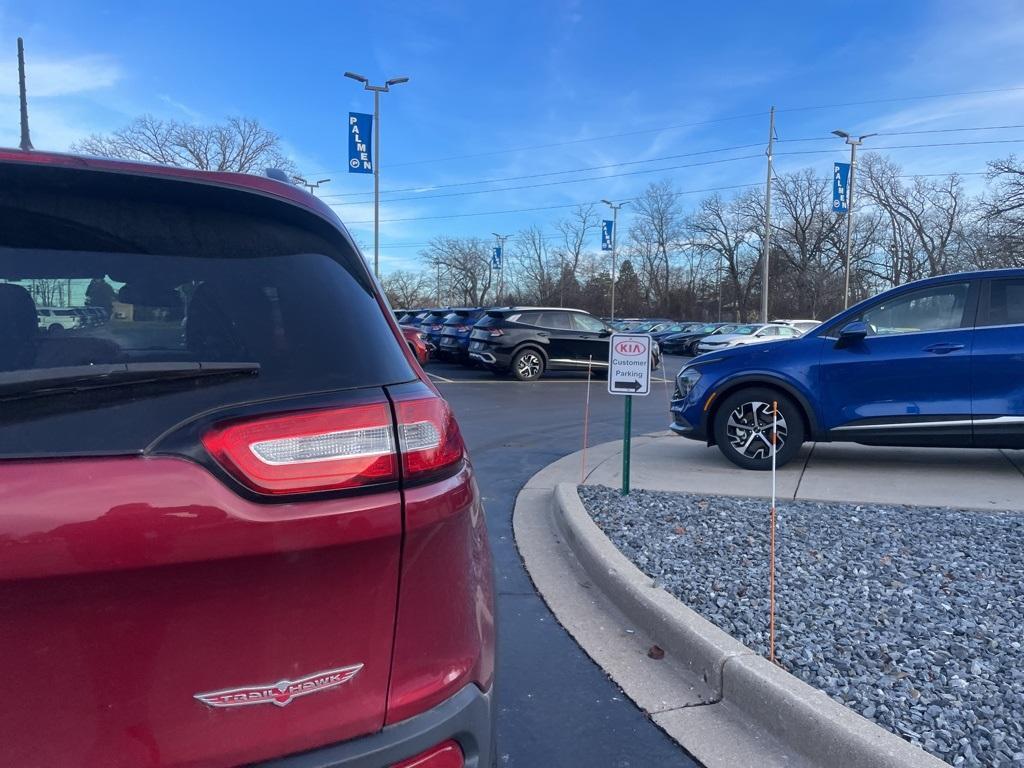 used 2016 Jeep Cherokee car, priced at $13,989