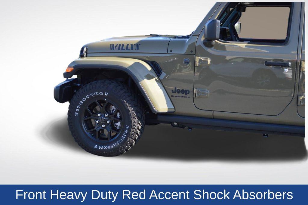 new 2025 Jeep Gladiator car, priced at $46,668