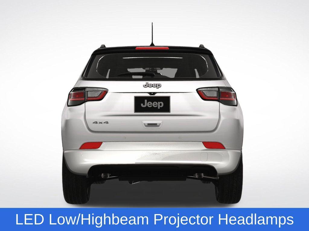new 2025 Jeep Compass car, priced at $33,012