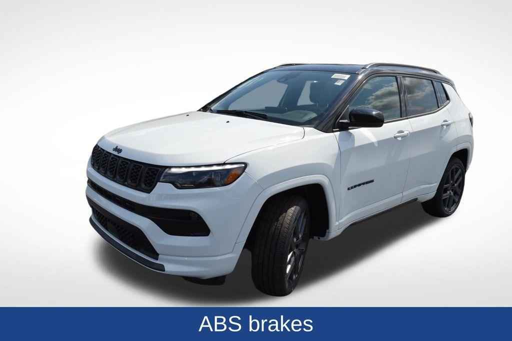 new 2025 Jeep Compass car, priced at $33,012