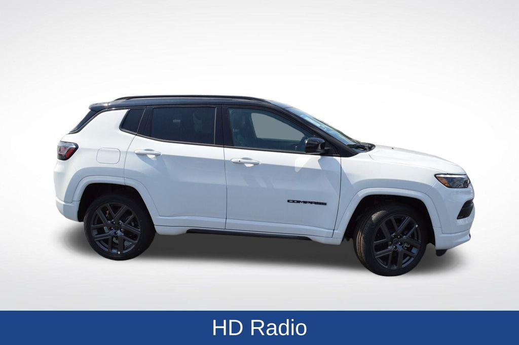new 2025 Jeep Compass car, priced at $33,012