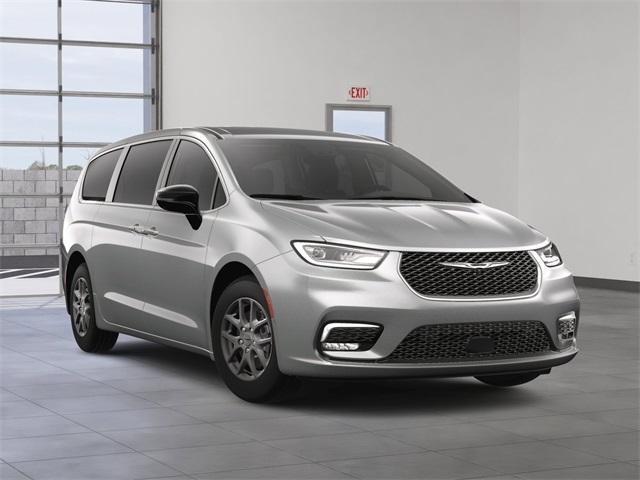 new 2024 Chrysler Pacifica car, priced at $47,839