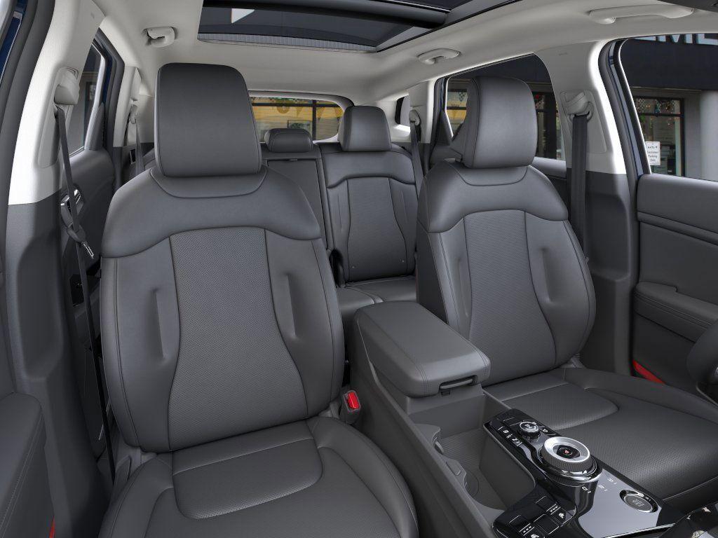 new 2025 Kia Sportage Hybrid car, priced at $34,615