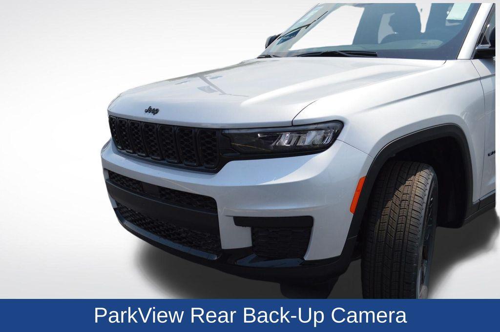 new 2025 Jeep Grand Cherokee L car, priced at $45,840
