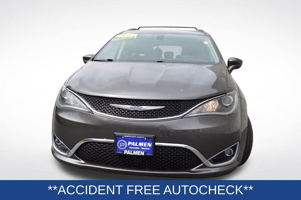 used 2017 Chrysler Pacifica car, priced at $11,800