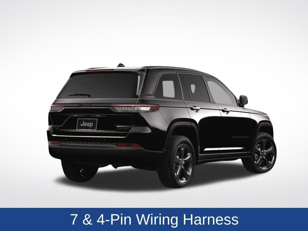 new 2025 Jeep Grand Cherokee car, priced at $51,215