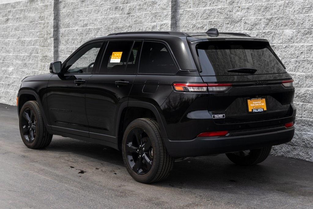 used 2024 Jeep Grand Cherokee car, priced at $37,000