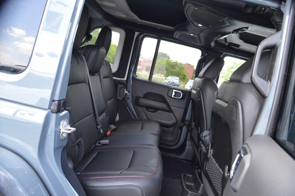 new 2025 Jeep Wrangler car, priced at $69,678