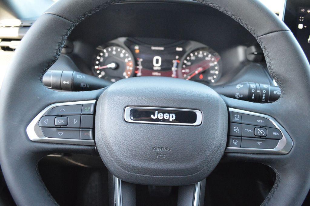 new 2025 Jeep Compass car, priced at $36,510