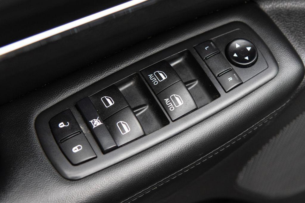 used 2020 Jeep Grand Cherokee car, priced at $25,989