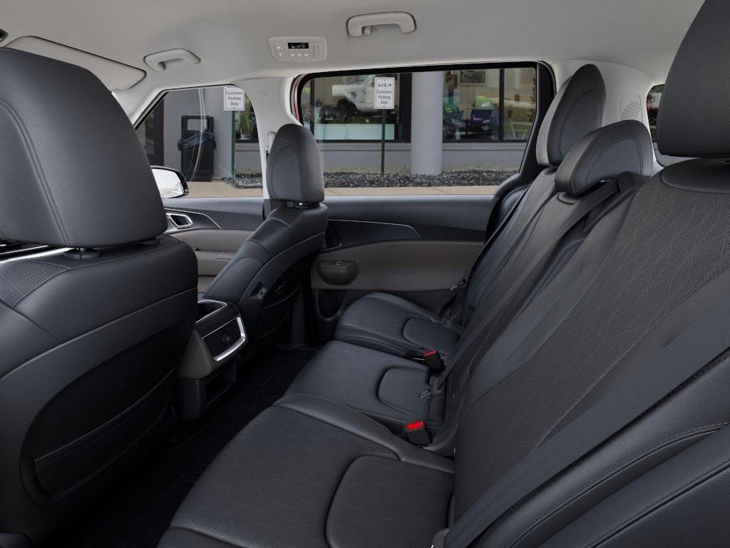 new 2025 Kia Carnival car, priced at $40,435