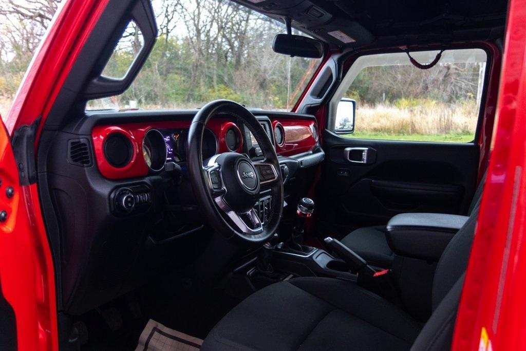 used 2020 Jeep Gladiator car, priced at $27,111