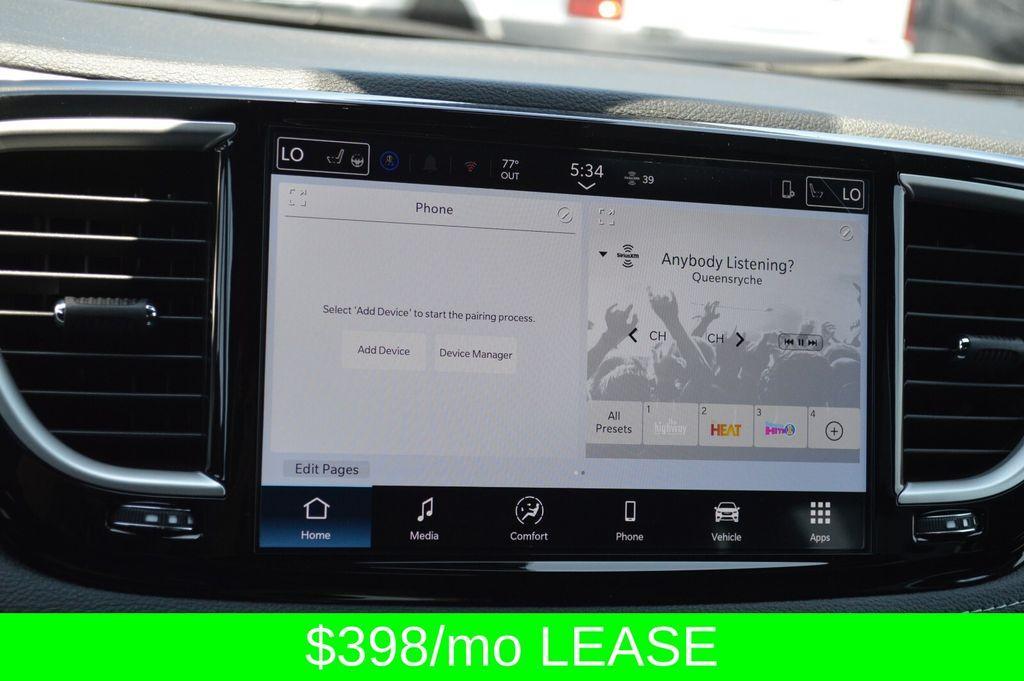 new 2025 Chrysler Pacifica car, priced at $42,892