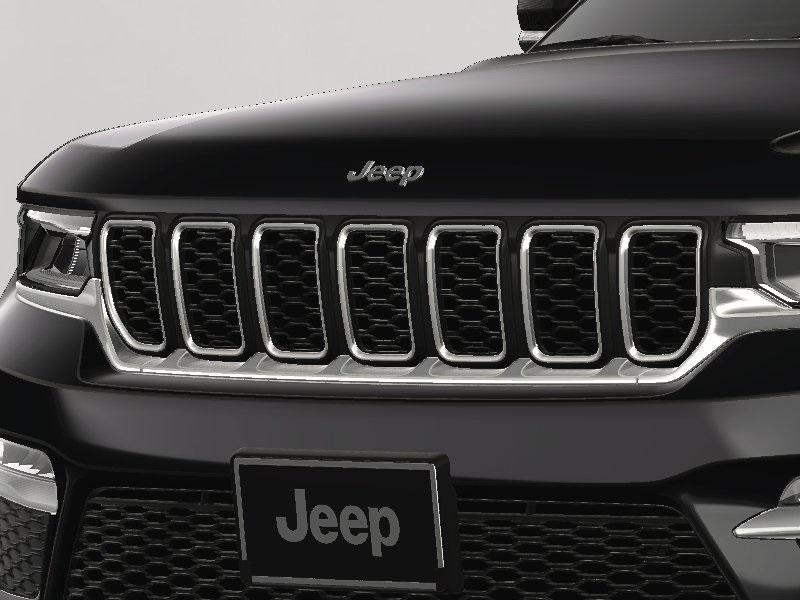 new 2025 Jeep Grand Cherokee car, priced at $49,810