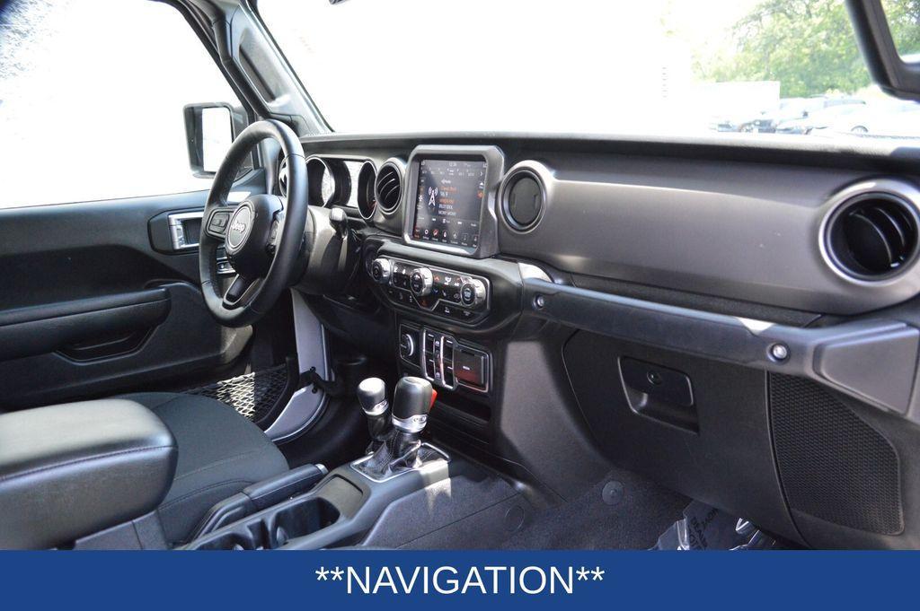 used 2022 Jeep Gladiator car, priced at $32,998