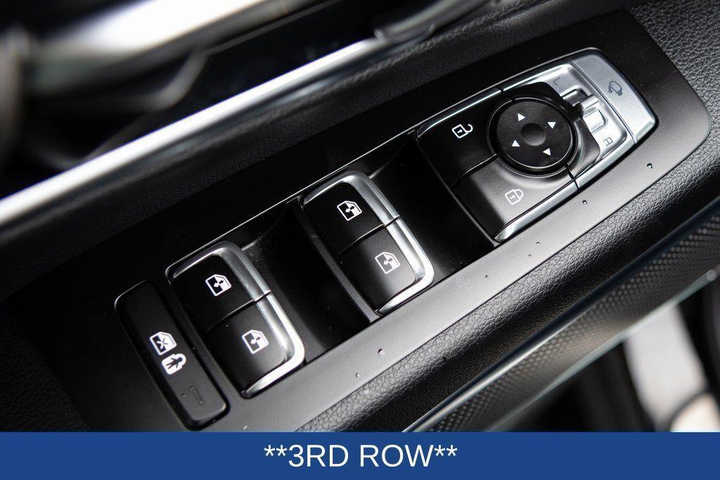 used 2024 Kia Telluride car, priced at $45,000