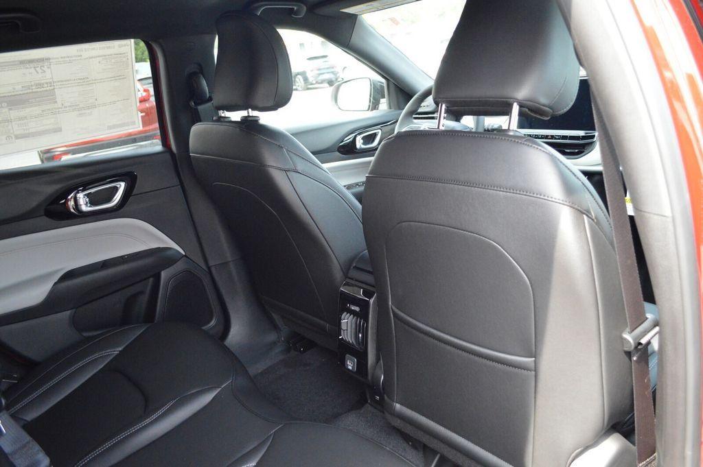 new 2025 Jeep Compass car, priced at $30,375