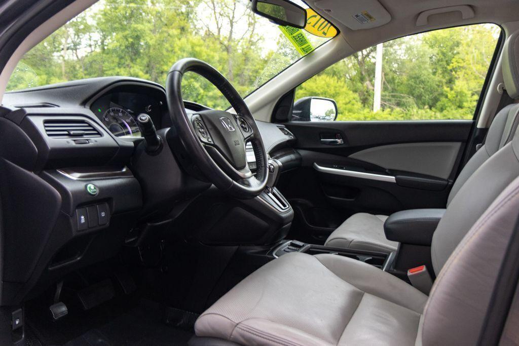 used 2015 Honda CR-V car, priced at $12,500