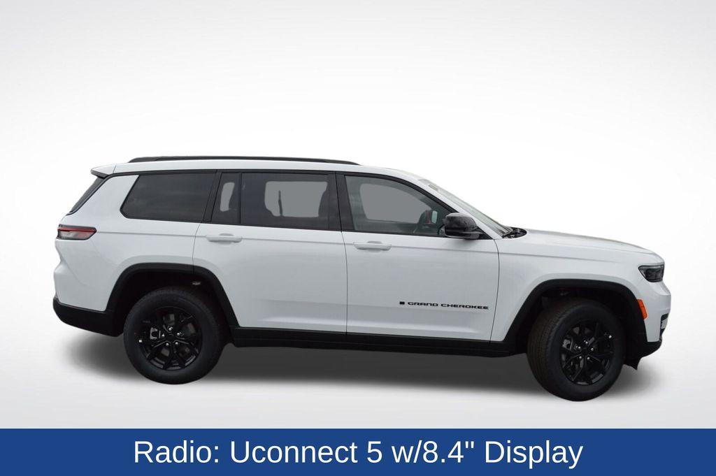 new 2025 Jeep Grand Cherokee L car, priced at $45,682