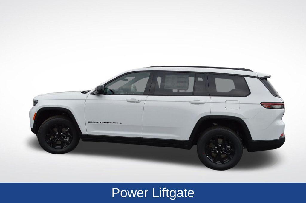 new 2025 Jeep Grand Cherokee L car, priced at $48,130