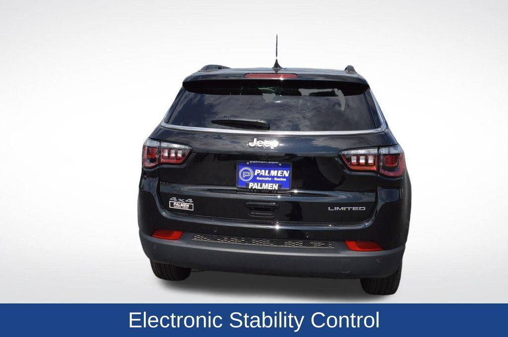 new 2025 Jeep Compass car, priced at $30,992