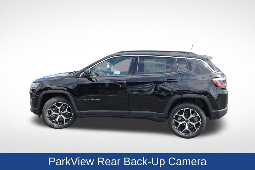 new 2025 Jeep Compass car, priced at $30,992