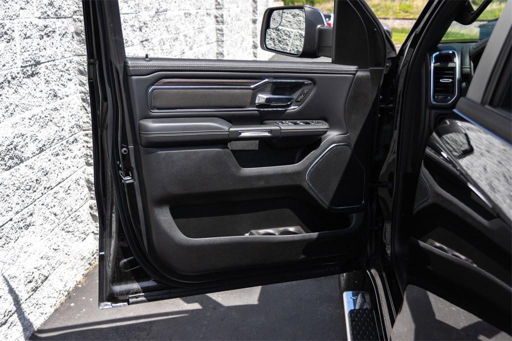 new 2025 Ram 1500 car, priced at $66,275