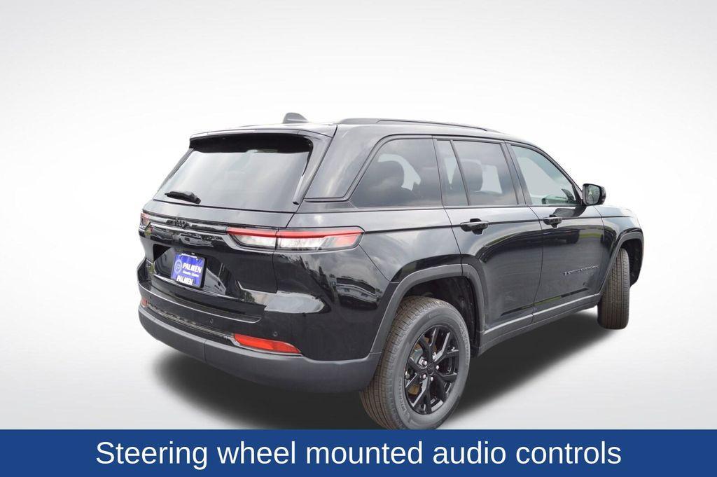 new 2025 Jeep Grand Cherokee car, priced at $46,725