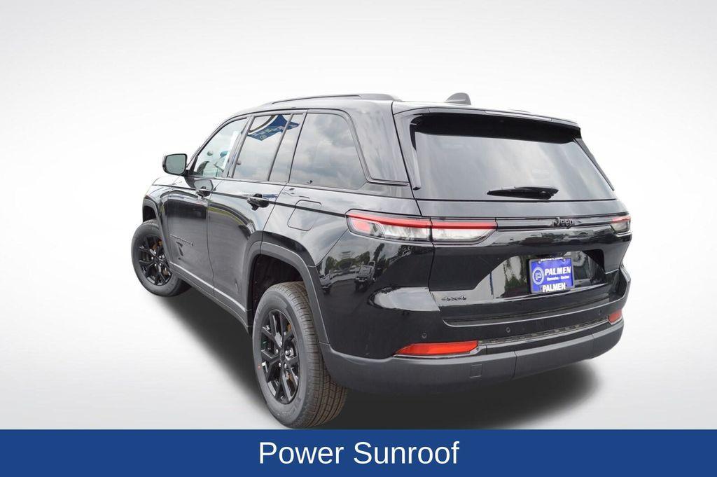 new 2025 Jeep Grand Cherokee car, priced at $46,725