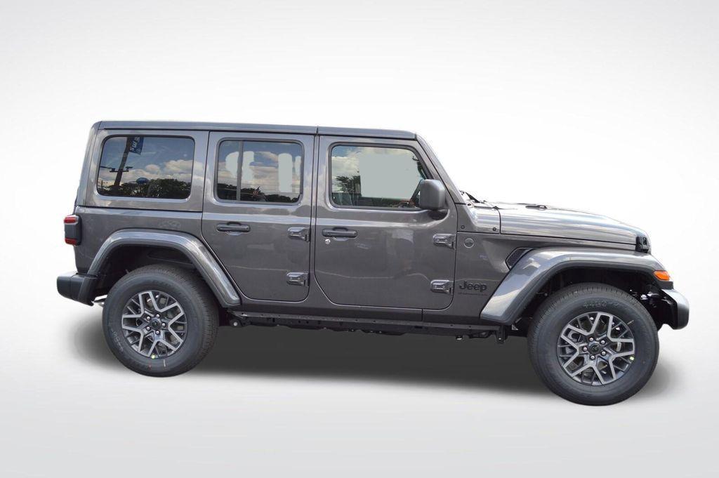new 2025 Jeep Wrangler car, priced at $57,660